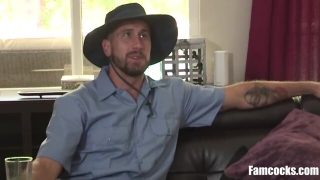 Post-man walking in on papa & son shagging